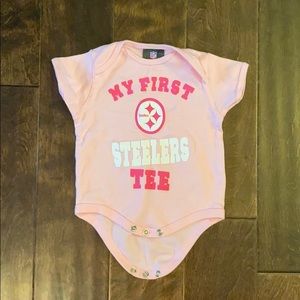 NWOT NFL Licensed Pittsburgh Steelers Onsie